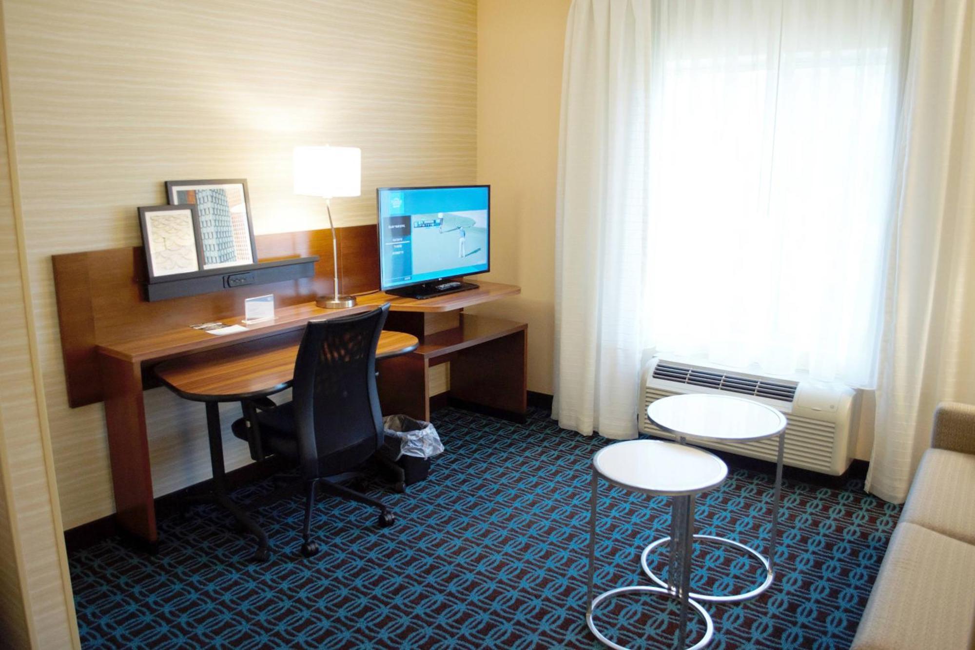 Fairfield Inn & Suites By Marriott Stroudsburg Bartonsville/Poconos Exterior foto